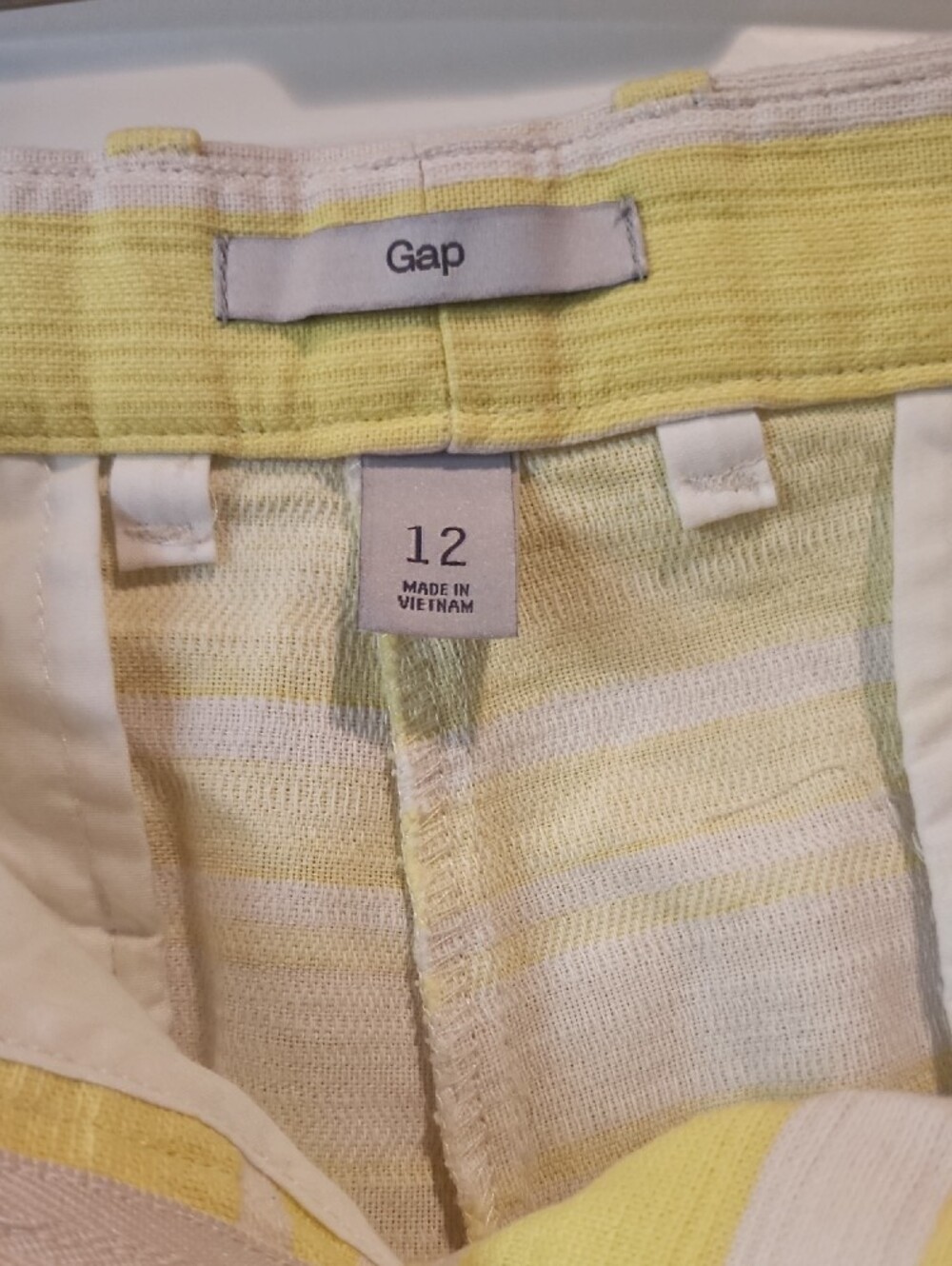 GAP Yellow and White Striped Women's Shorts - Picture 2 of 6